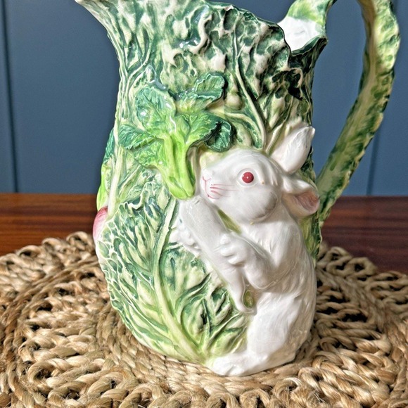 Vintage Shafford "Rabbit Patch" Majolica Pitcher 48 oz Rabbits & Cabbage 1987 - Picture 8 of 10